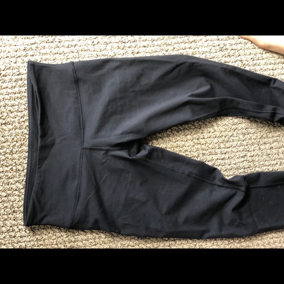 Black Lululemon full length leggings - Picture 3 of 4